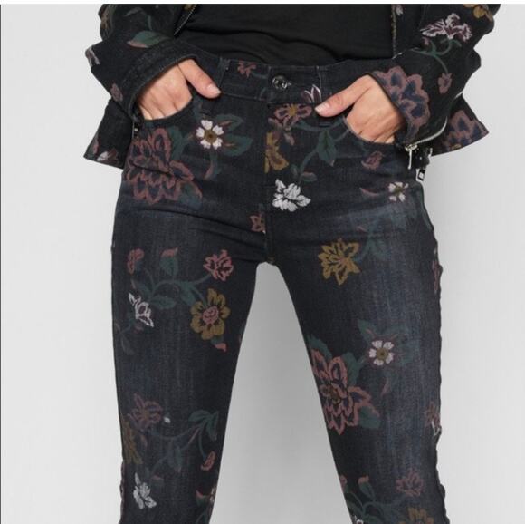 7 For All Mankind Denim - 7 for all Mankind Roxanne Ankle Black Floral Raw Hem Jeans size